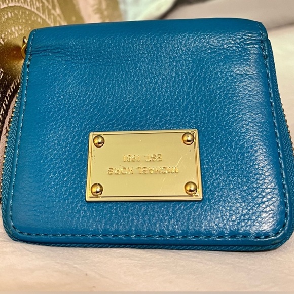 michael kors blue wallet small leather card holder day gift women wife daughter - Picture 1 of 9